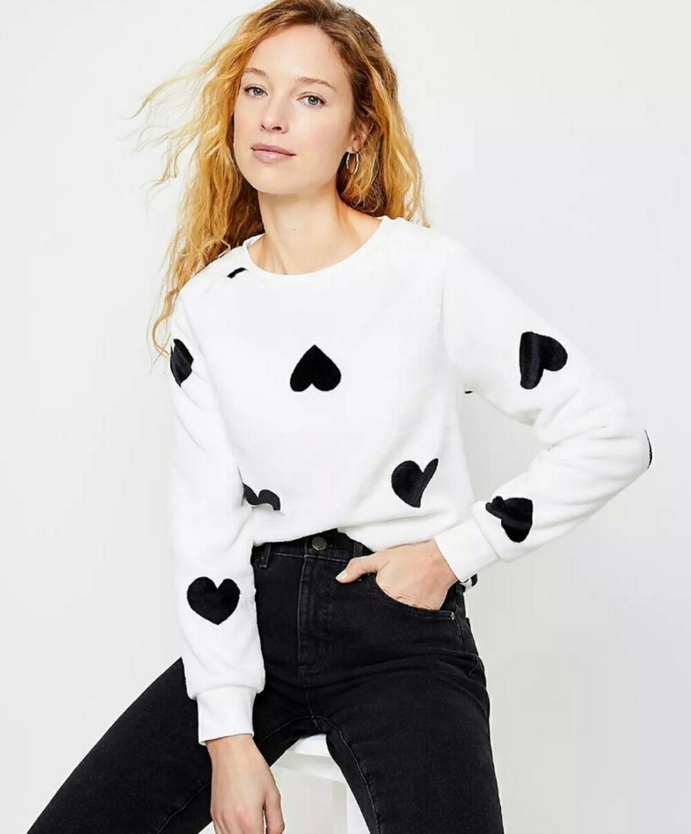 Loft Women's Faux Fur Heart Sweater Casual Loungewear Soft Cozy Chic Top Size M
